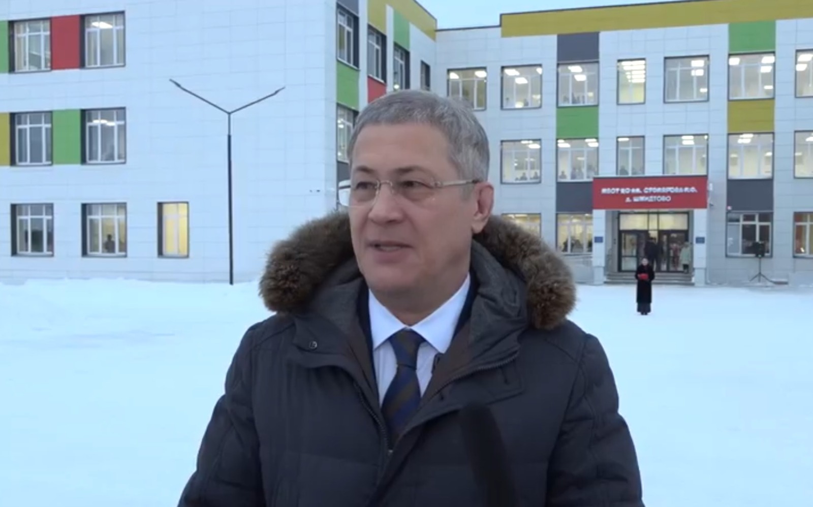 скриншот видео со страницы Радия Хабирова в «ВКонтакте»