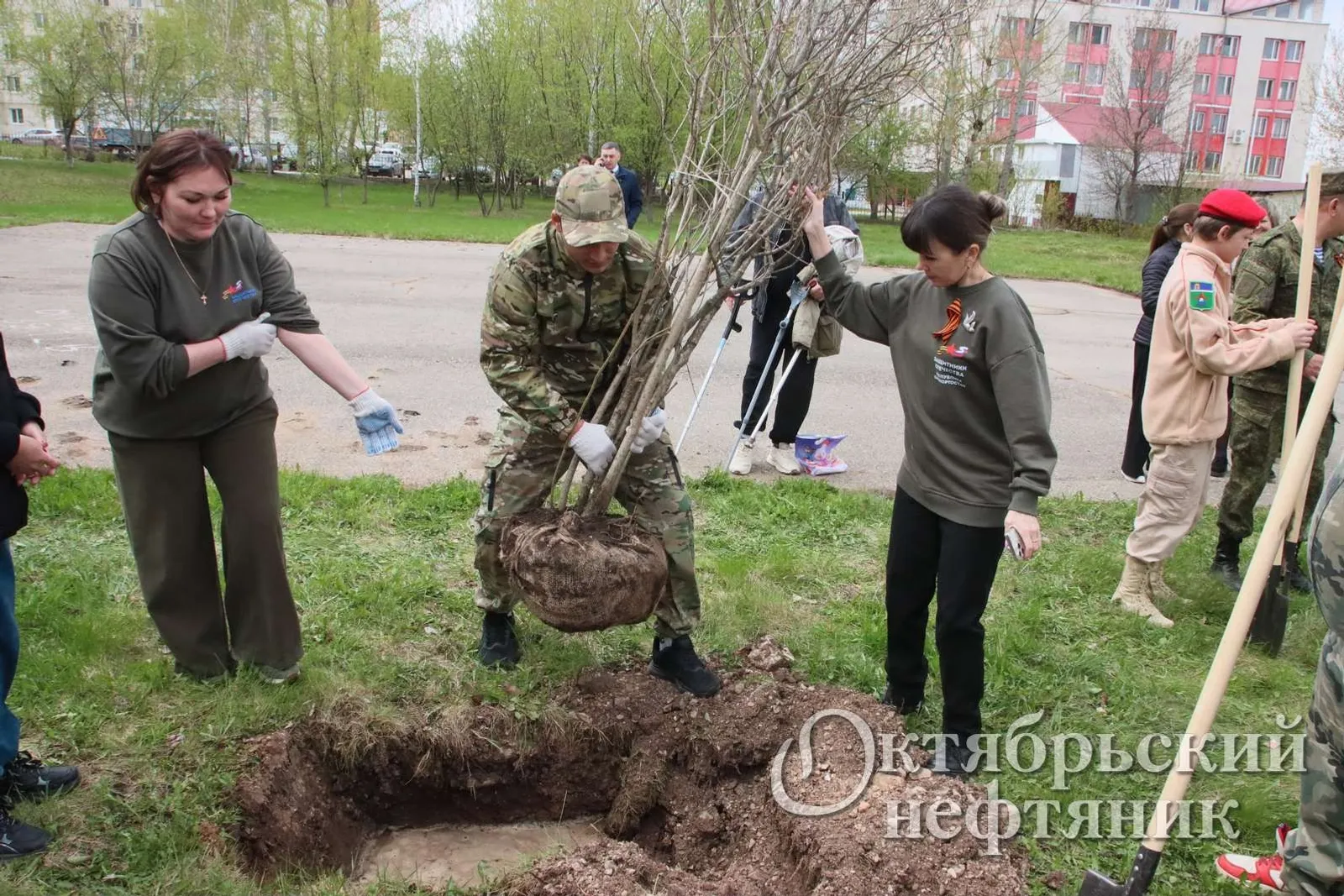 «Октябрьский нефтяник»