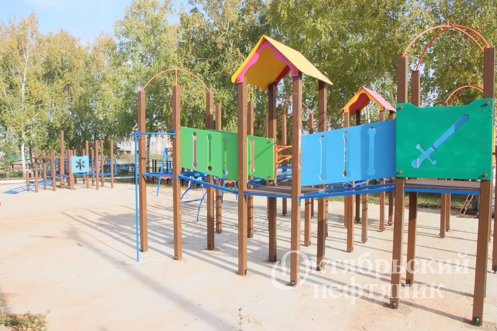 «Октябрьский нефтяник»