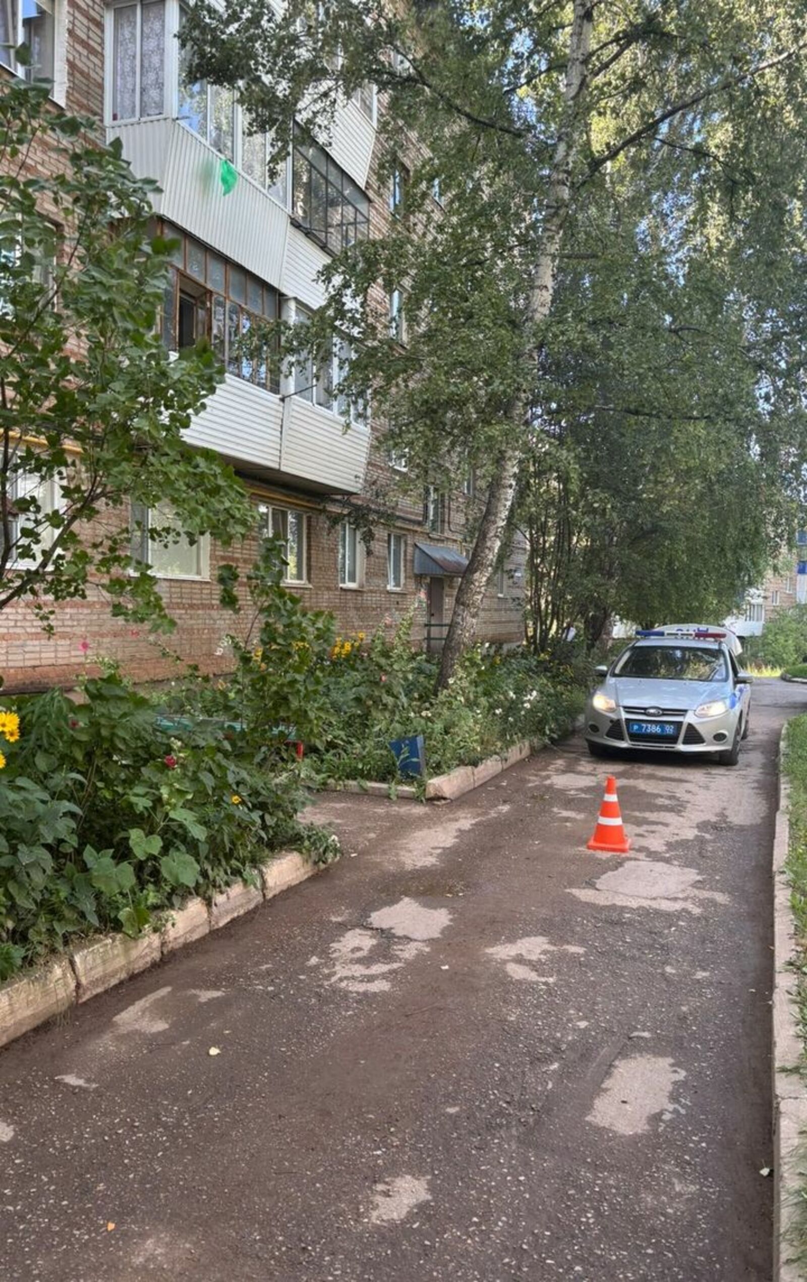 Полиция Октябрьского ищет свидетелей ДТП в 21-м микрорайоне