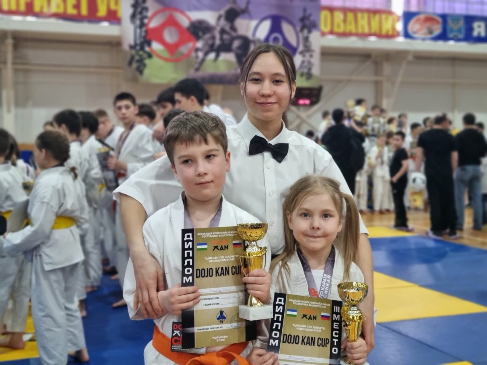 предоставлено Максимом Большаковым