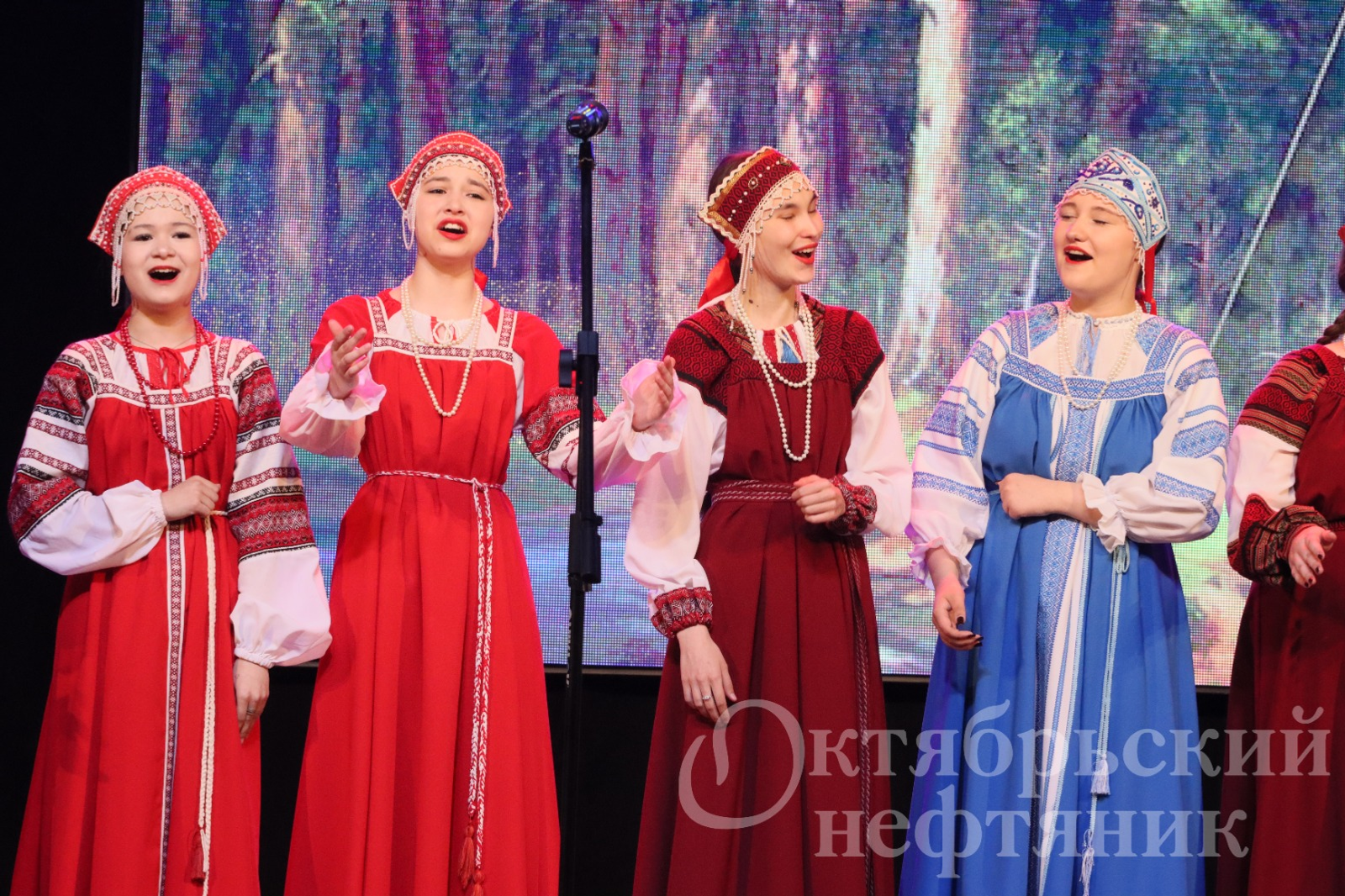 «Октябрьский нефтяник»