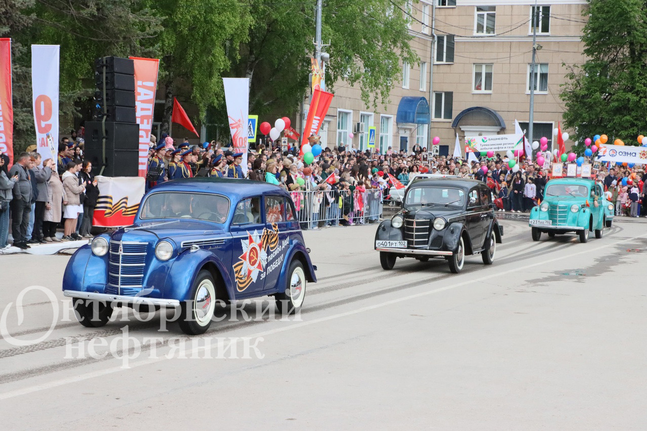 «Октябрьский нефтяник»