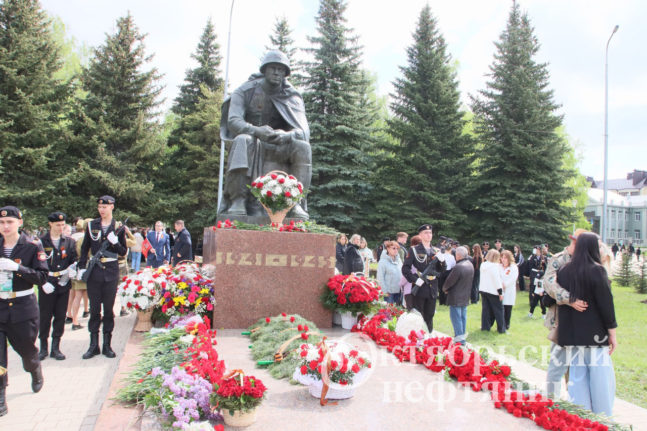 «Октябрьский нефтяник»