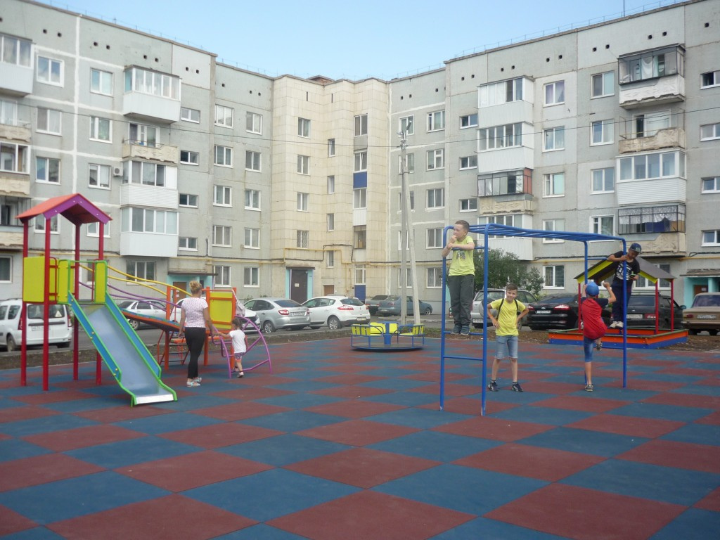 В Октябрьском за пять лет по программе «Башкирские дворики» создали 16 современных дворовых территорий