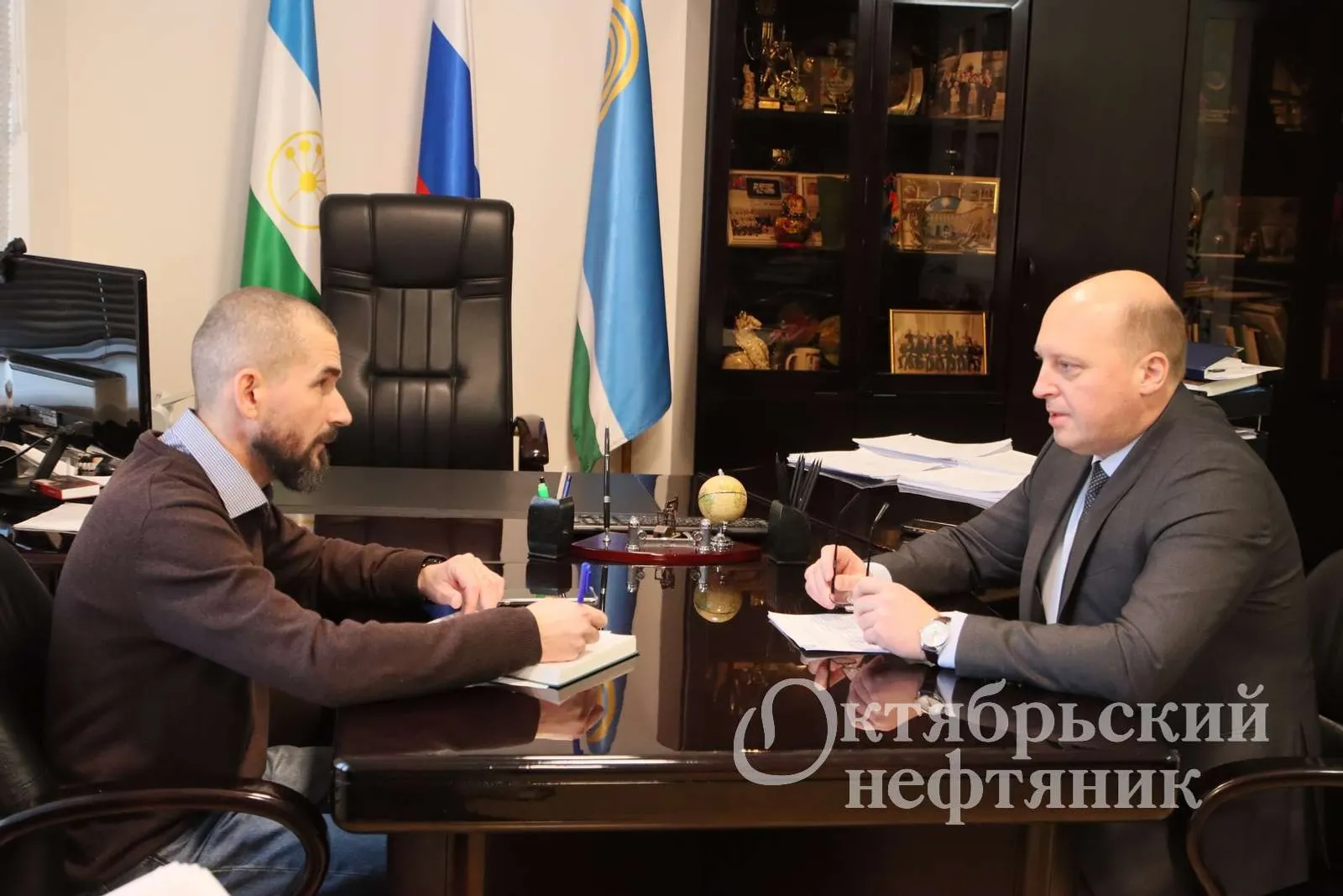 «Октябрьский нефтяник»